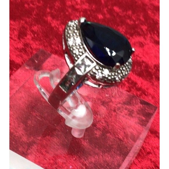 Sterling Silver Size 7.5 Blue Faceted Gem Ring - Picture 4 of 7